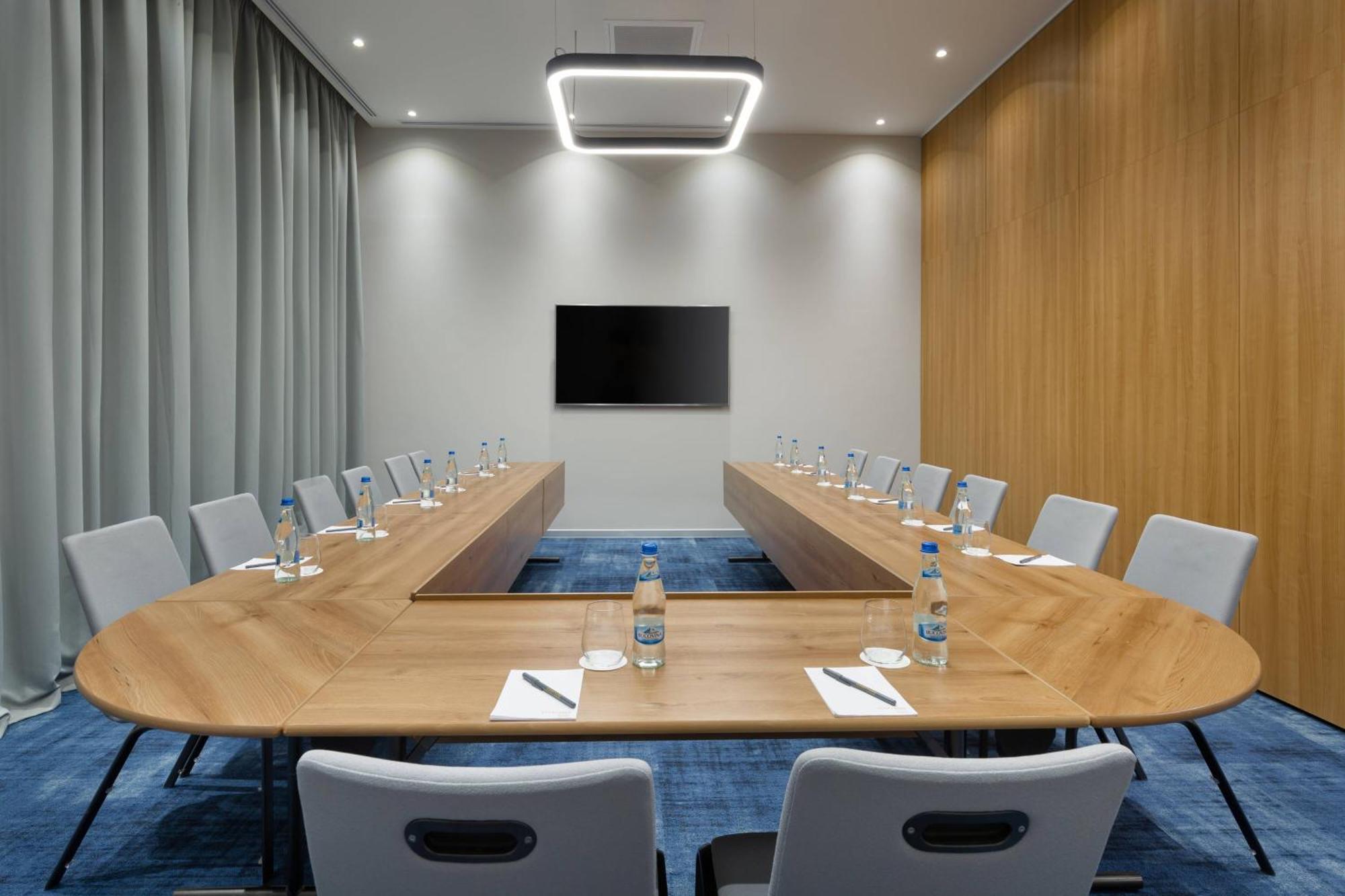 Courtyard By Marriott Bucharest Floreasca Ngoại thất bức ảnh