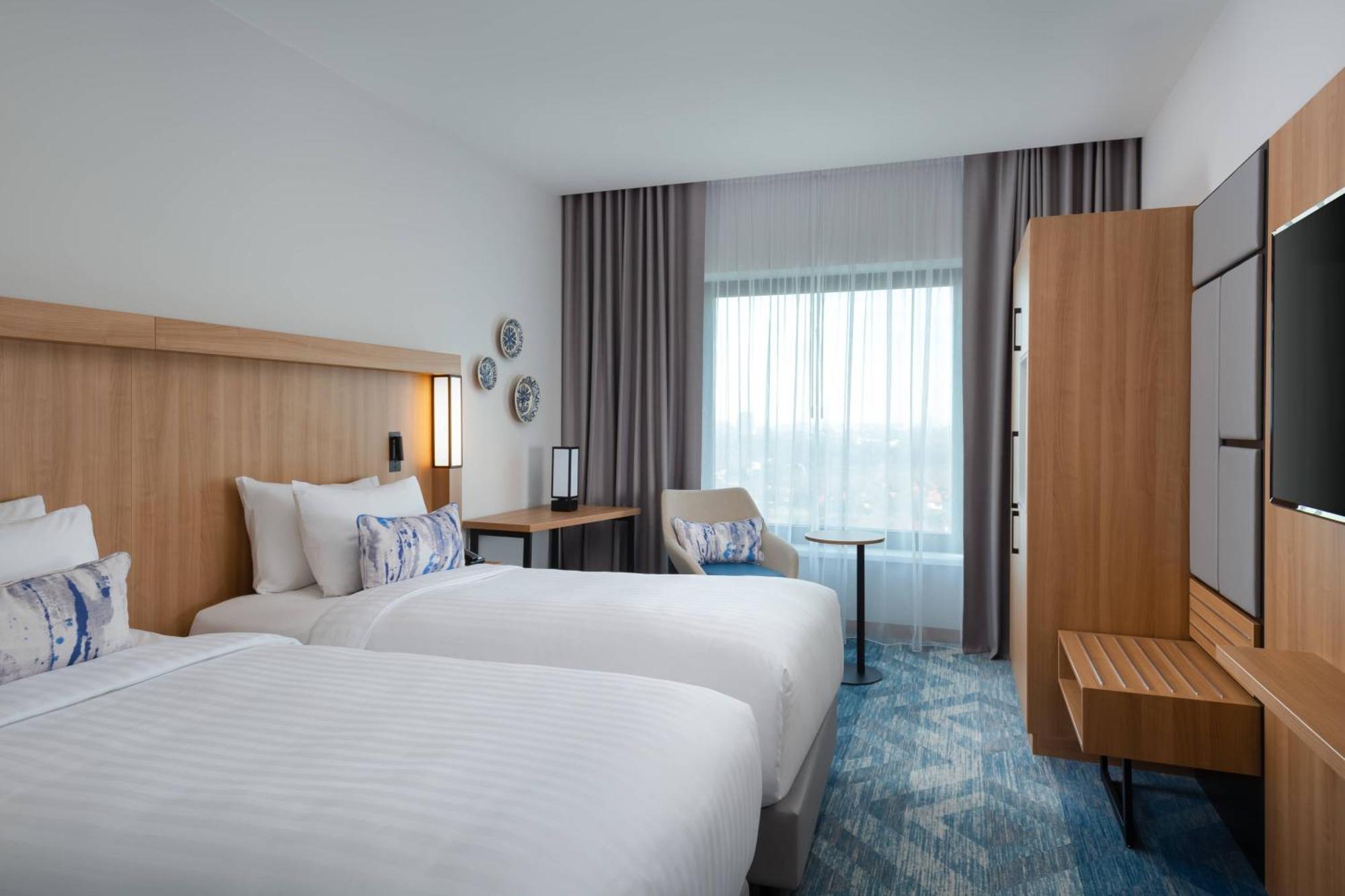 Courtyard By Marriott Bucharest Floreasca Ngoại thất bức ảnh